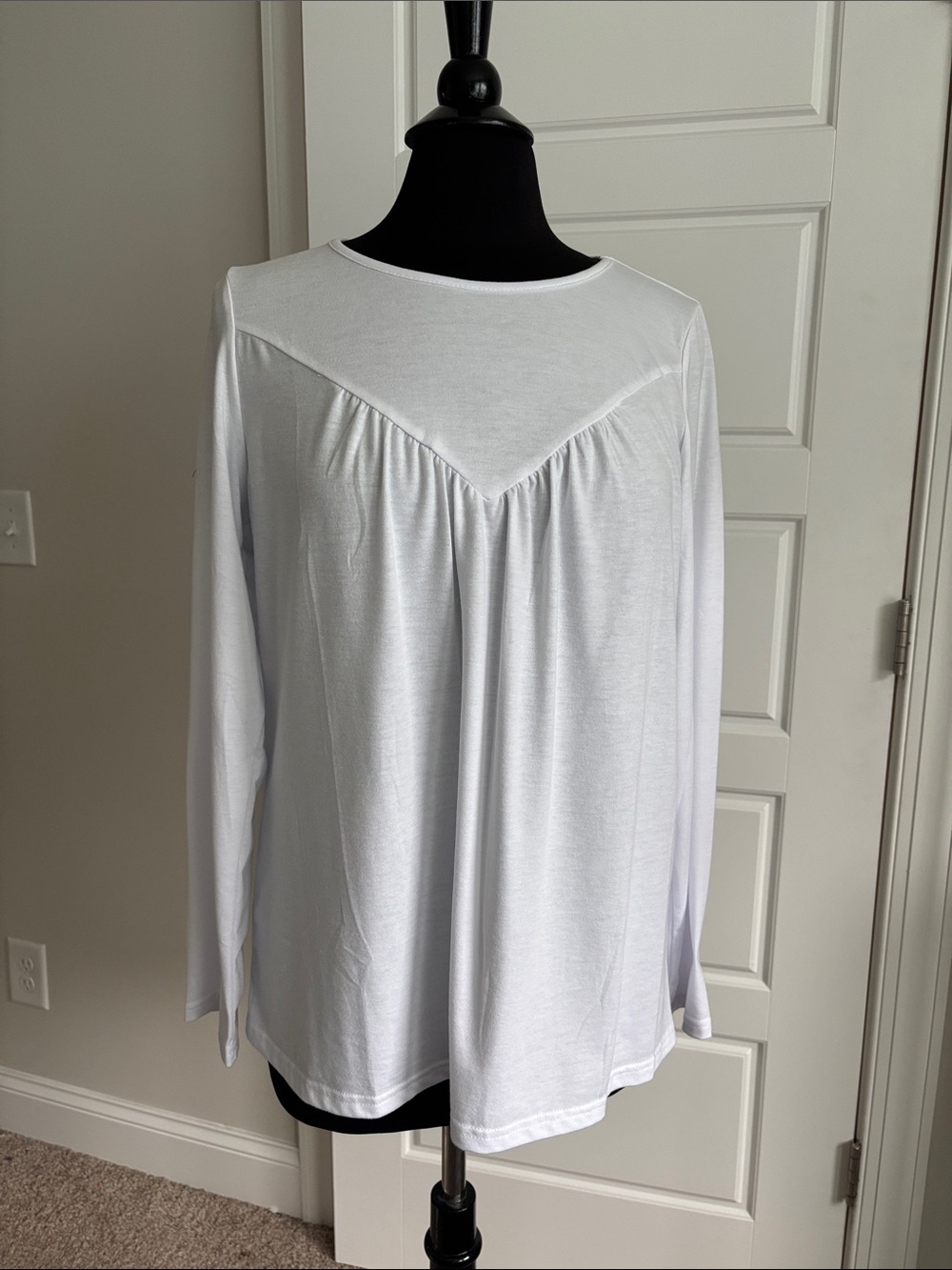 Women's Long-Sleeve Tunic-length Yoke Top